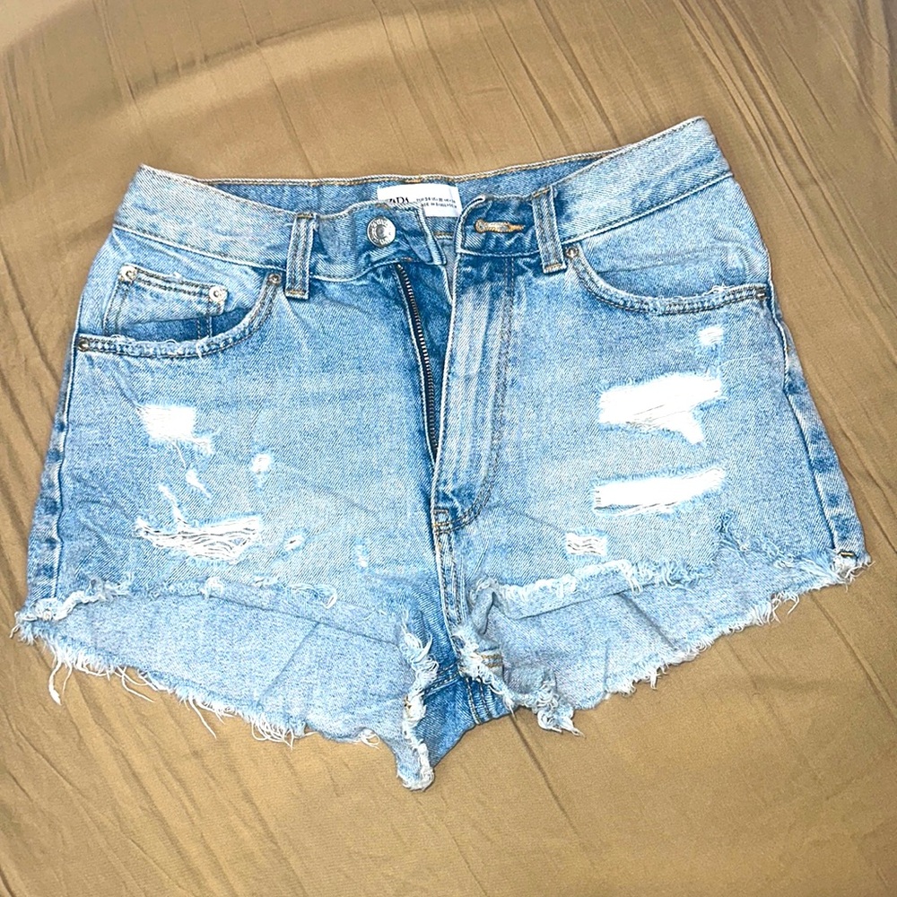 Zara women’s shorts